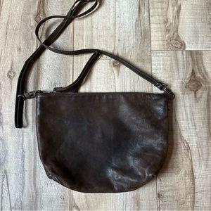 Rough & Tumble Dark Brown Pinch Bottom Traveler Crossbody Purse PBT